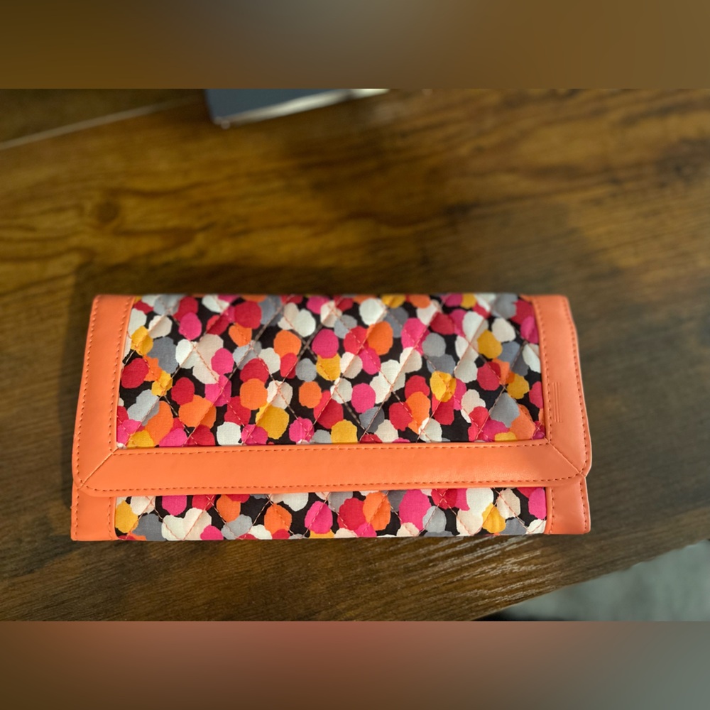 Vera Bradley Colorful Confetti Tote - Picture 2 of 8